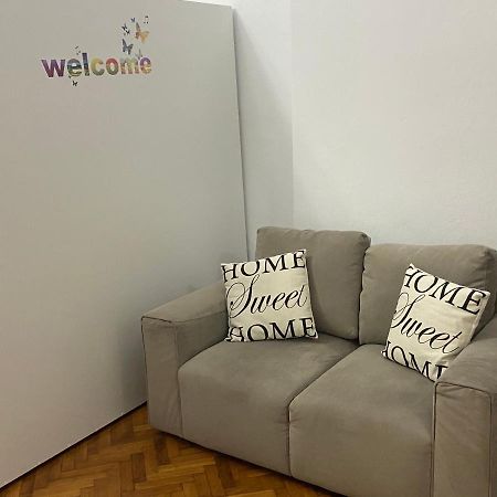 Apartament Super Central Cu Parcare Privata Arad Exterior photo